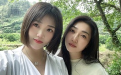 忘记带罩子让他摸了一节课作文